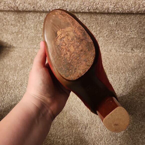 Tory Burch Women's "Joelle" Red & Tan Stacked Wood Heel Pumps Size 10.5 - Picture 7 of 7